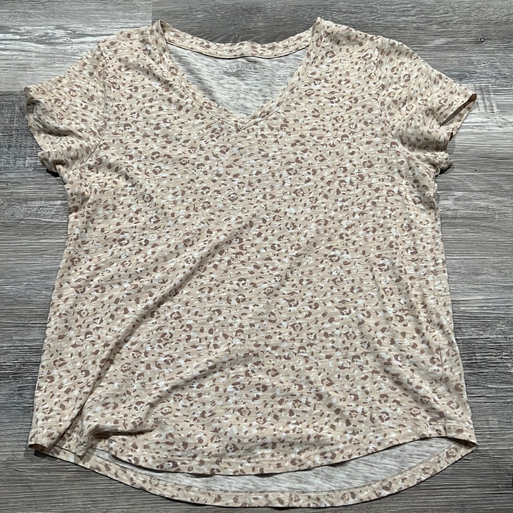 Old Navy Tshirt